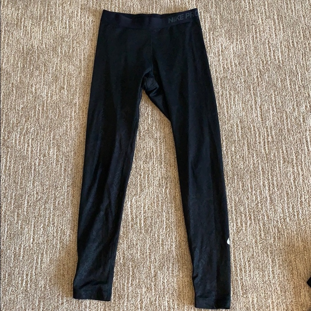 Nike thermal dri-fit leggings